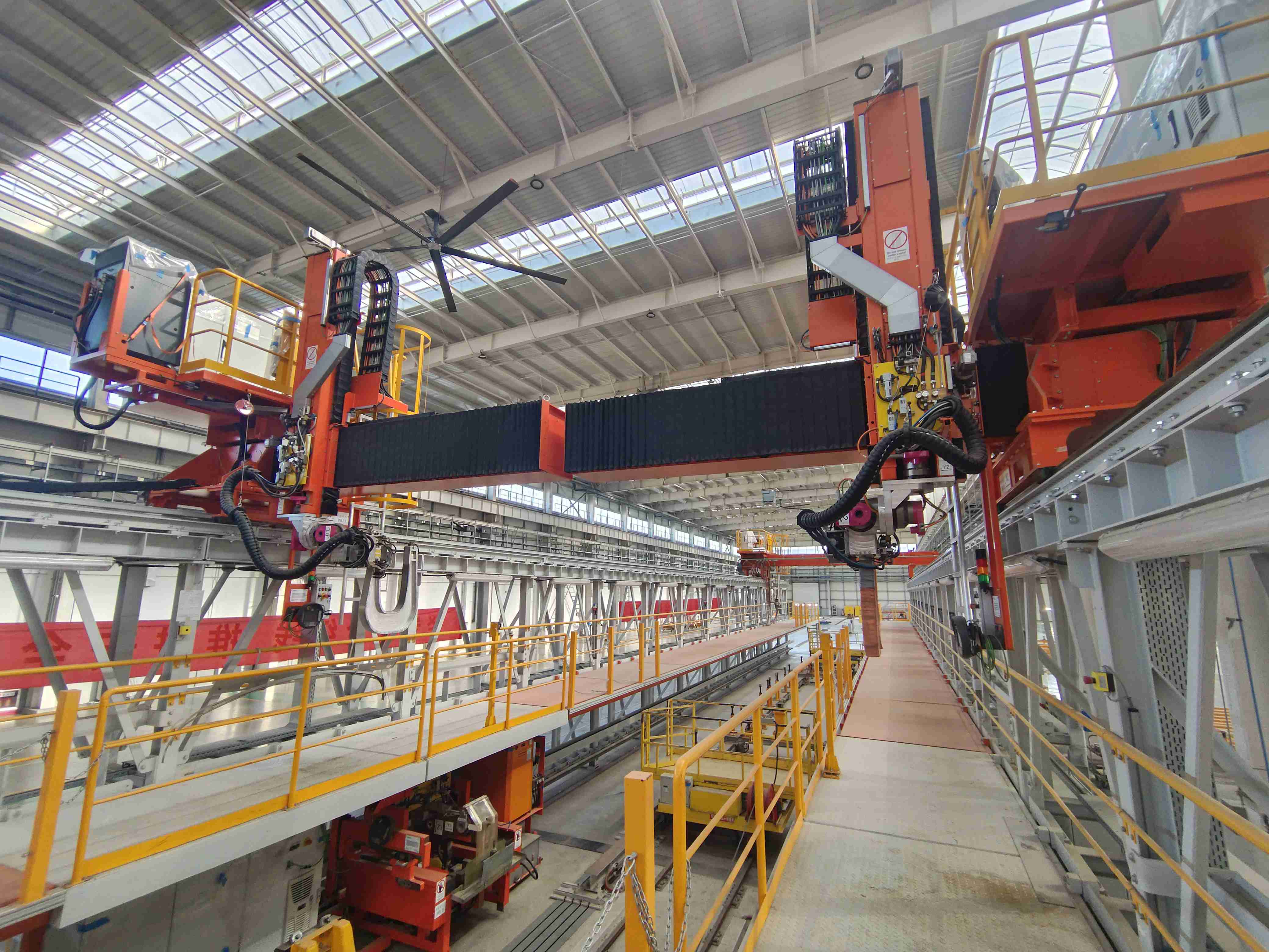 Automatic assembly spot welding equipment 